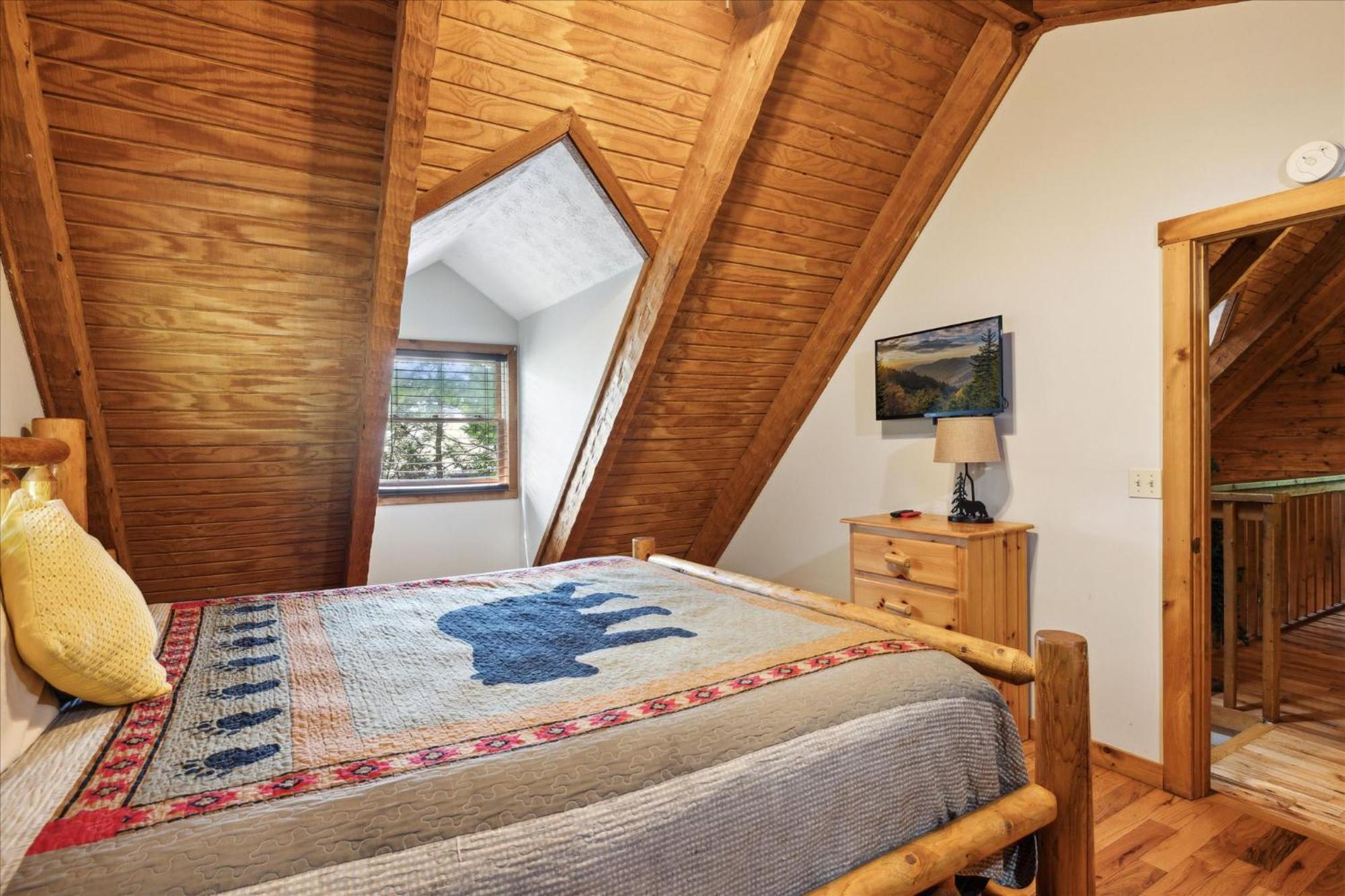 A Charming Cabin, Pool, Firepit, Hot Tub-Jacuzzi Gatlinburg Exteriör bild