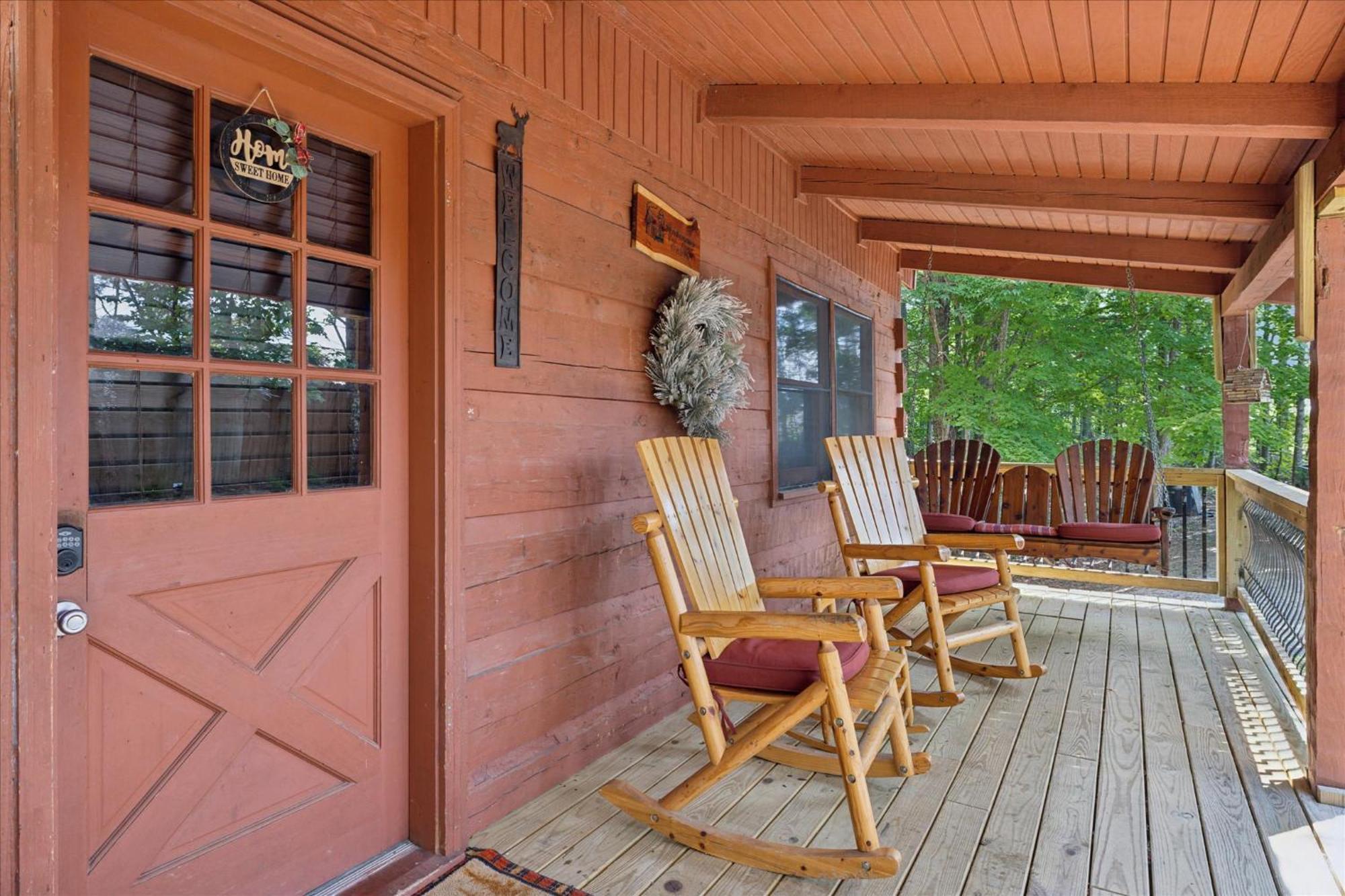 A Charming Cabin, Pool, Firepit, Hot Tub-Jacuzzi Gatlinburg Exteriör bild